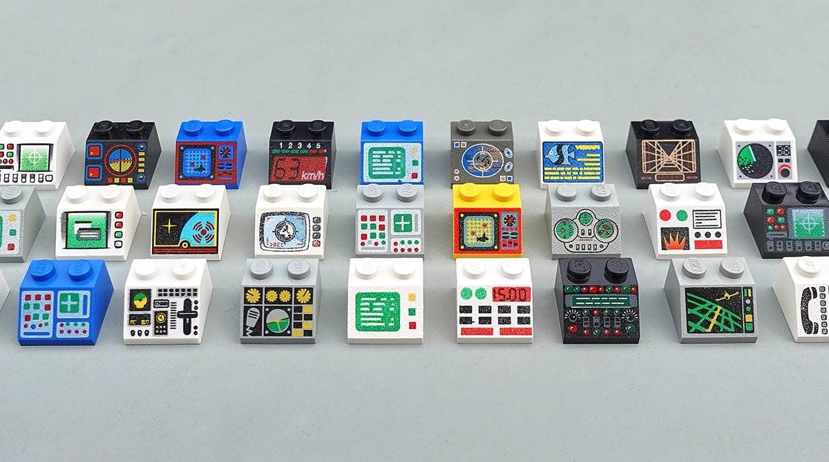 featured image for The UX of LEGO Interface Panels – George Cave